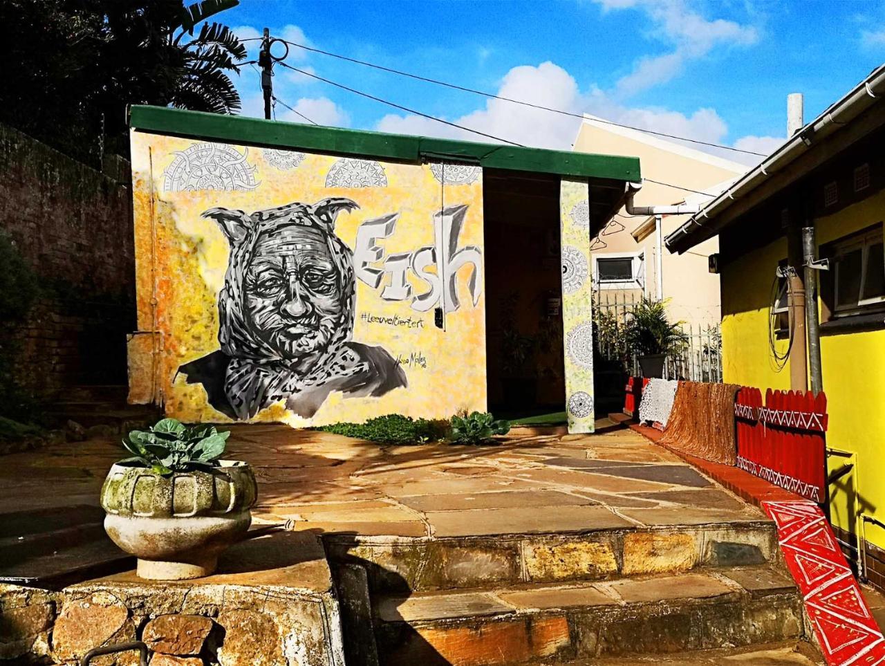 Khululekani - Durban Rasta Hide Out Backpackers ภายนอก รูปภาพ